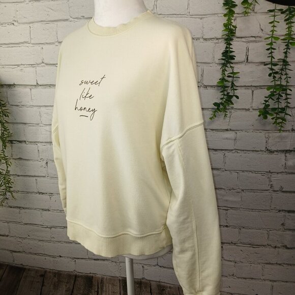 WOMENS NEW LOOK SWEATSHIRT, BUTTER SOFT YELLOW COLOR, SIZE MEDIUM - Picture 6 of 6
